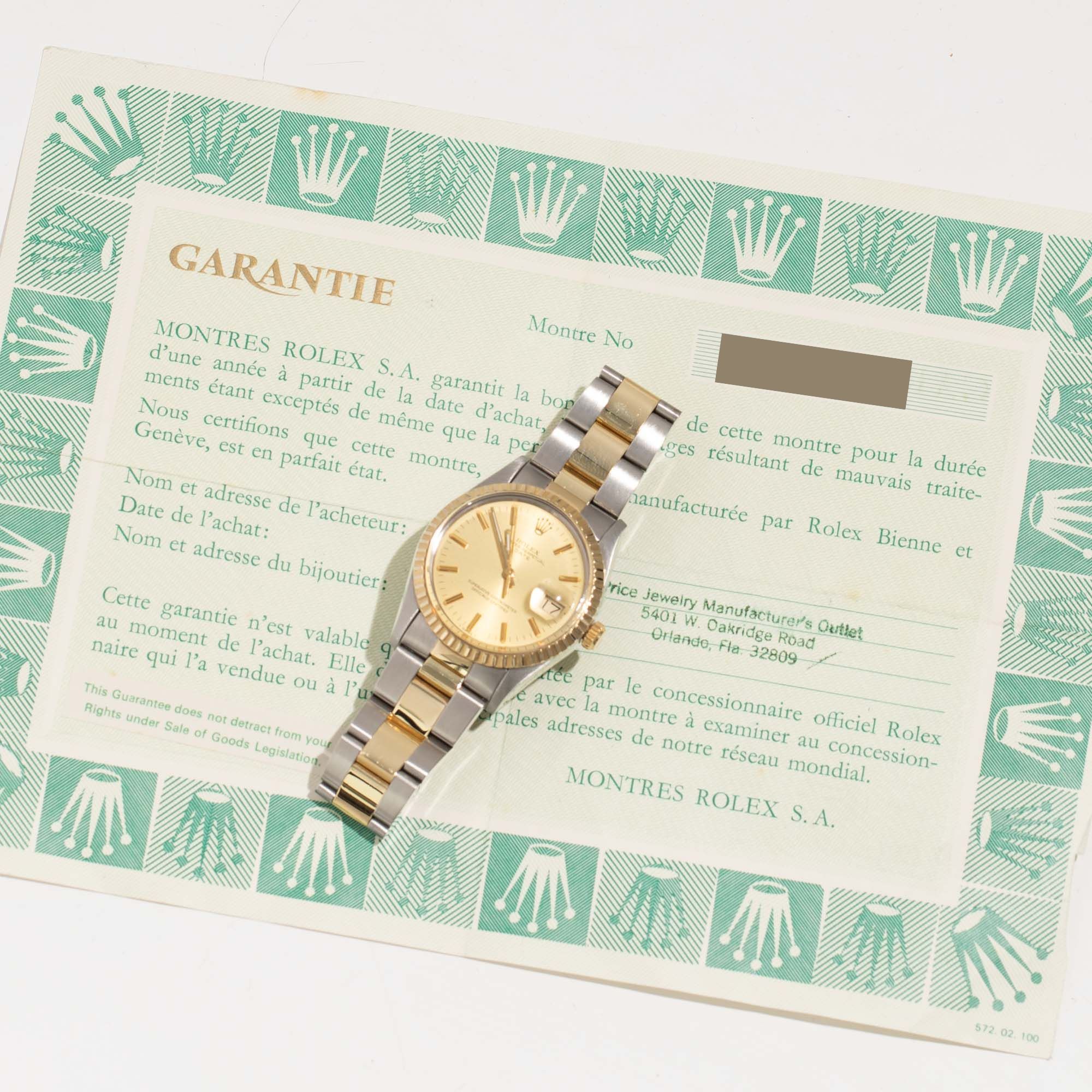 Rolex Date 15053 Fluted Bezel Watch 34mm Two-Tone Oyster Champagne