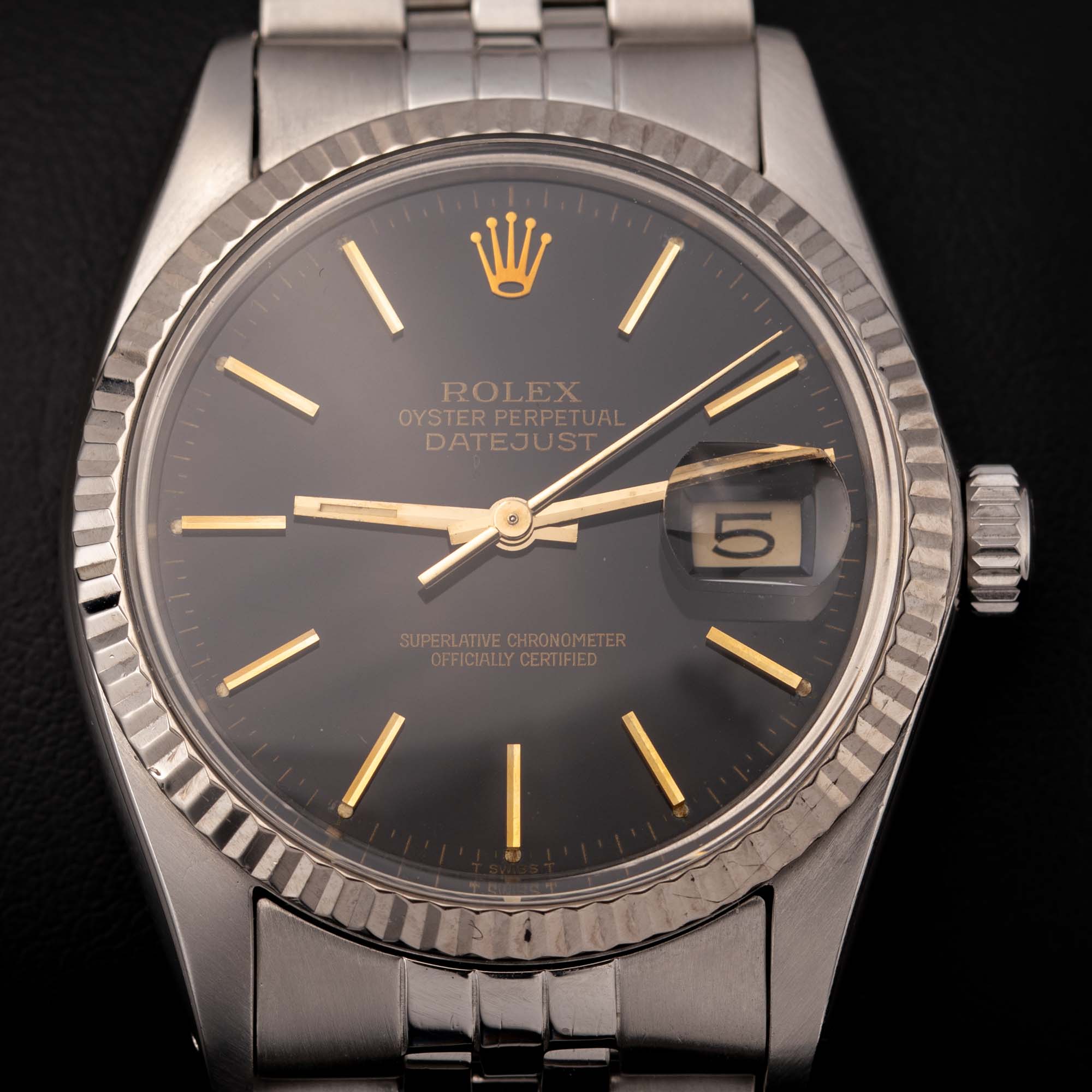 Rolex Datejust 16014 Fluted Bezel Jubilee Watch 36mm Black Index
