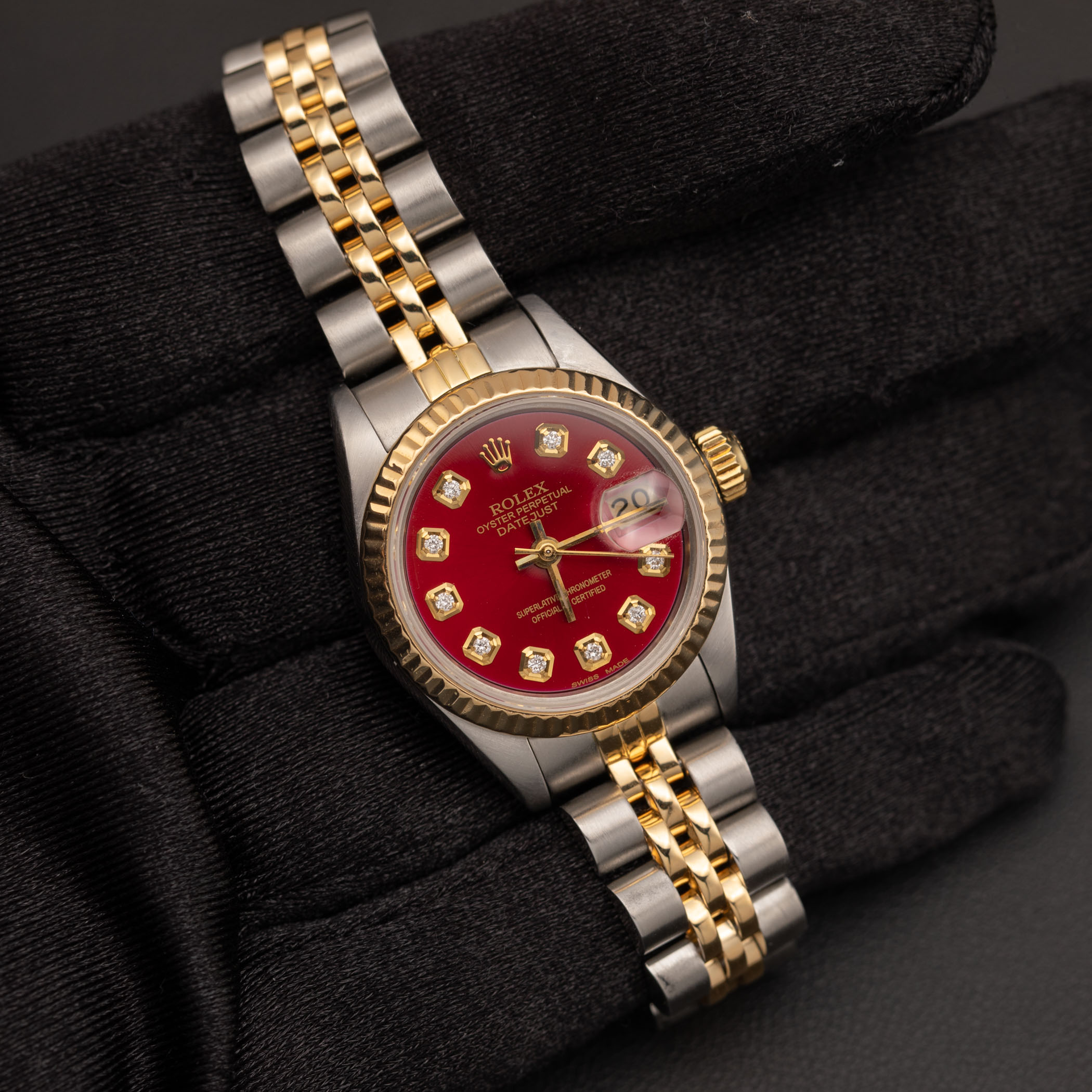 Rolex Datejust 26mm 69173 Two-Tone Jubilee Fluted Bezel Red Dial