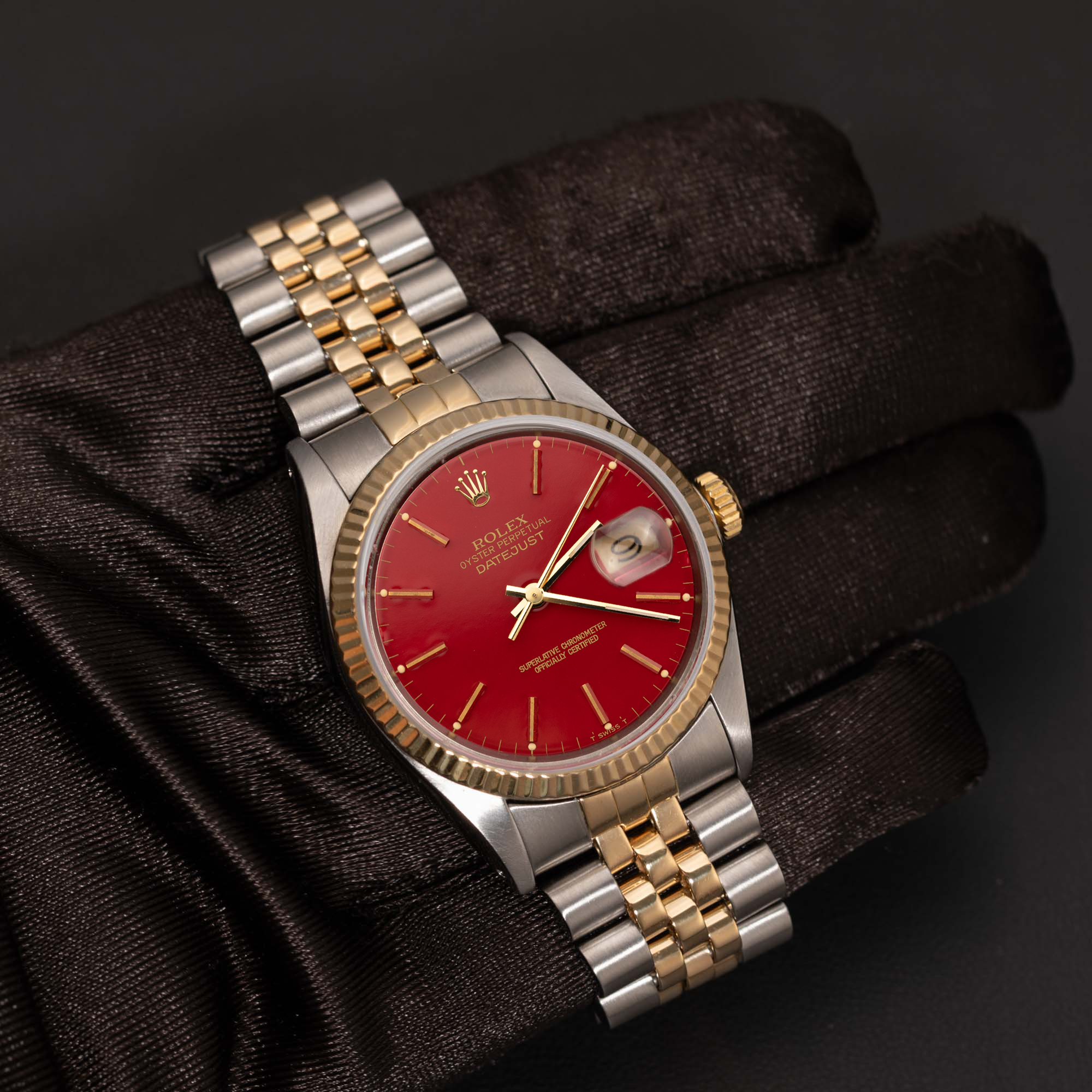Rolex Datejust 16233 Fluted Bezel Watch Two-Tone Jubilee 36mm