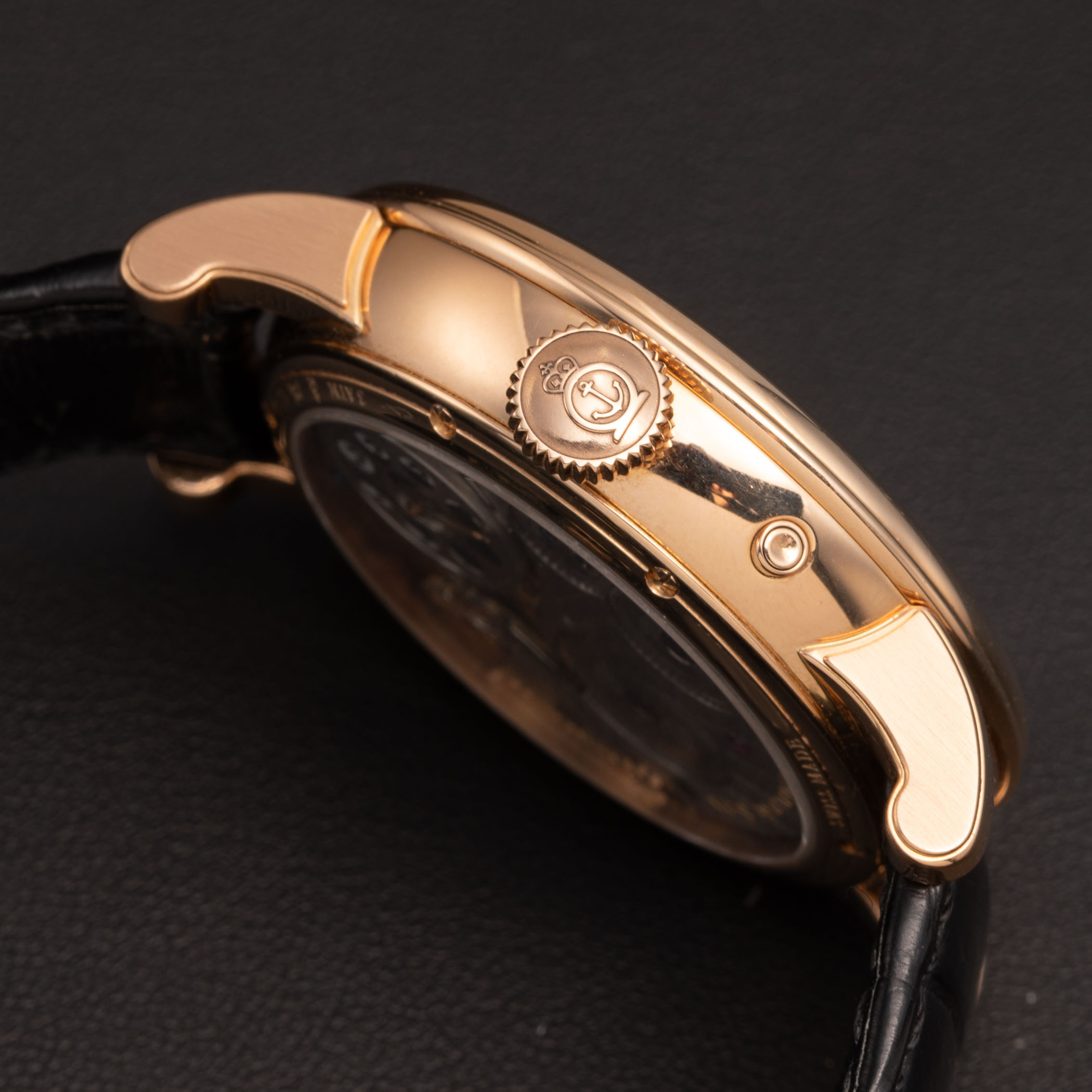 Arnold & Son Watch Perpetual Moon 18K Gold Limited 42mm Blue